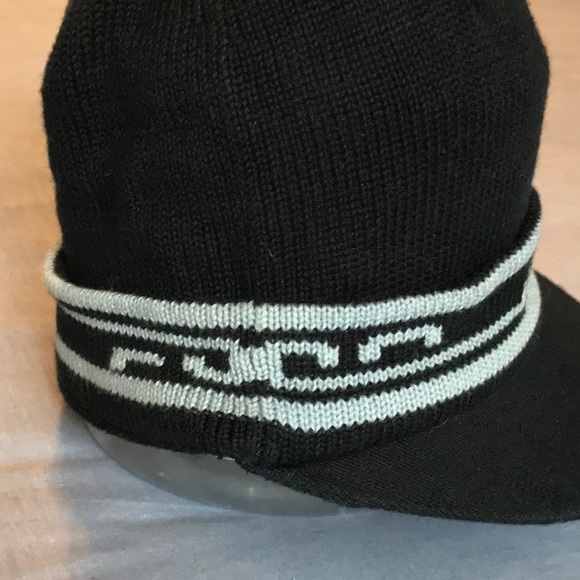 VINTAGE Fiction Clothing - FDCO Clothing Navy Brimmed Toque - Picture 4 of 4